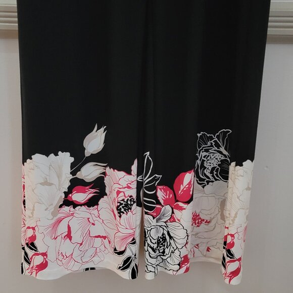 White House Black Market Pull-on Pants | Size: S Regular | Matte Jersey Pants - Picture 6 of 7